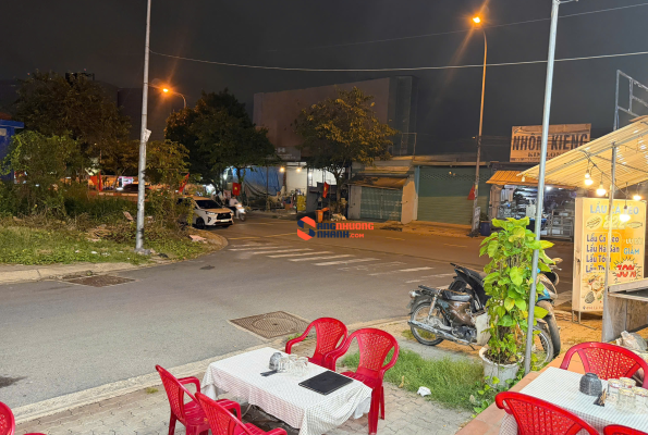 SANG QUÁN CAFE SAI GÒN